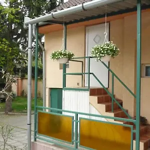 3* Affittacamere Jáde Panzió
