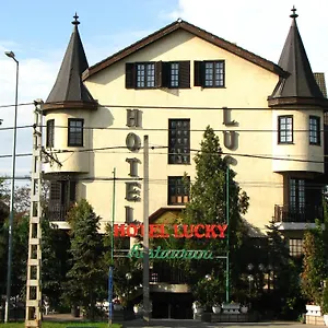 Szálloda Lucky